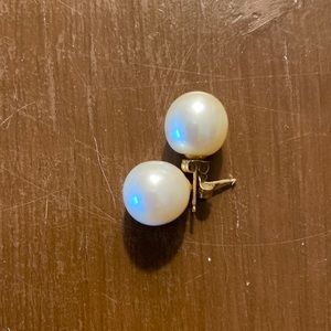 10mm Pearl Earrings